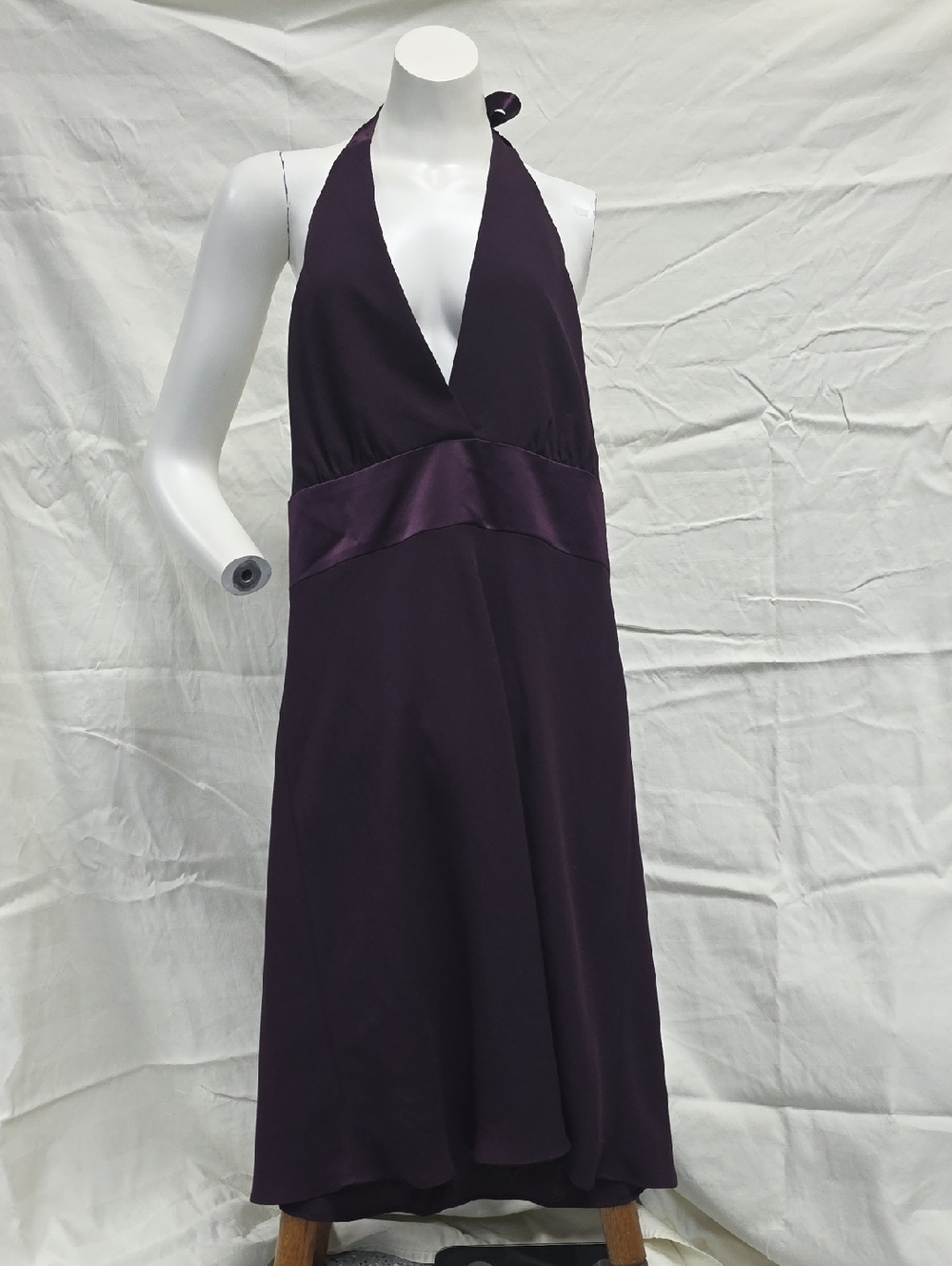 Elegant Halter Evening Dress in Deep Plum